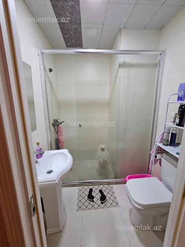 Satılır 3 otaqlı köhnə tikili 109 m²