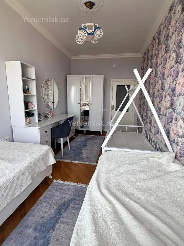 Satılır 3 otaqlı yeni tikili 112 m²