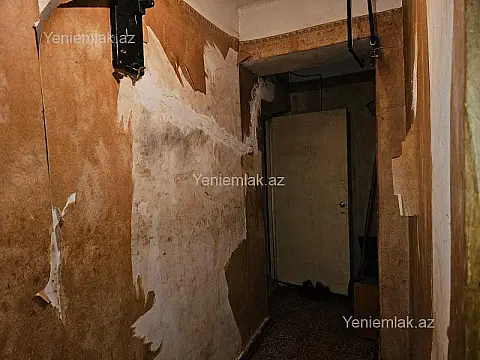 Satılır 2 otaqlı köhnə tikili 50 m²