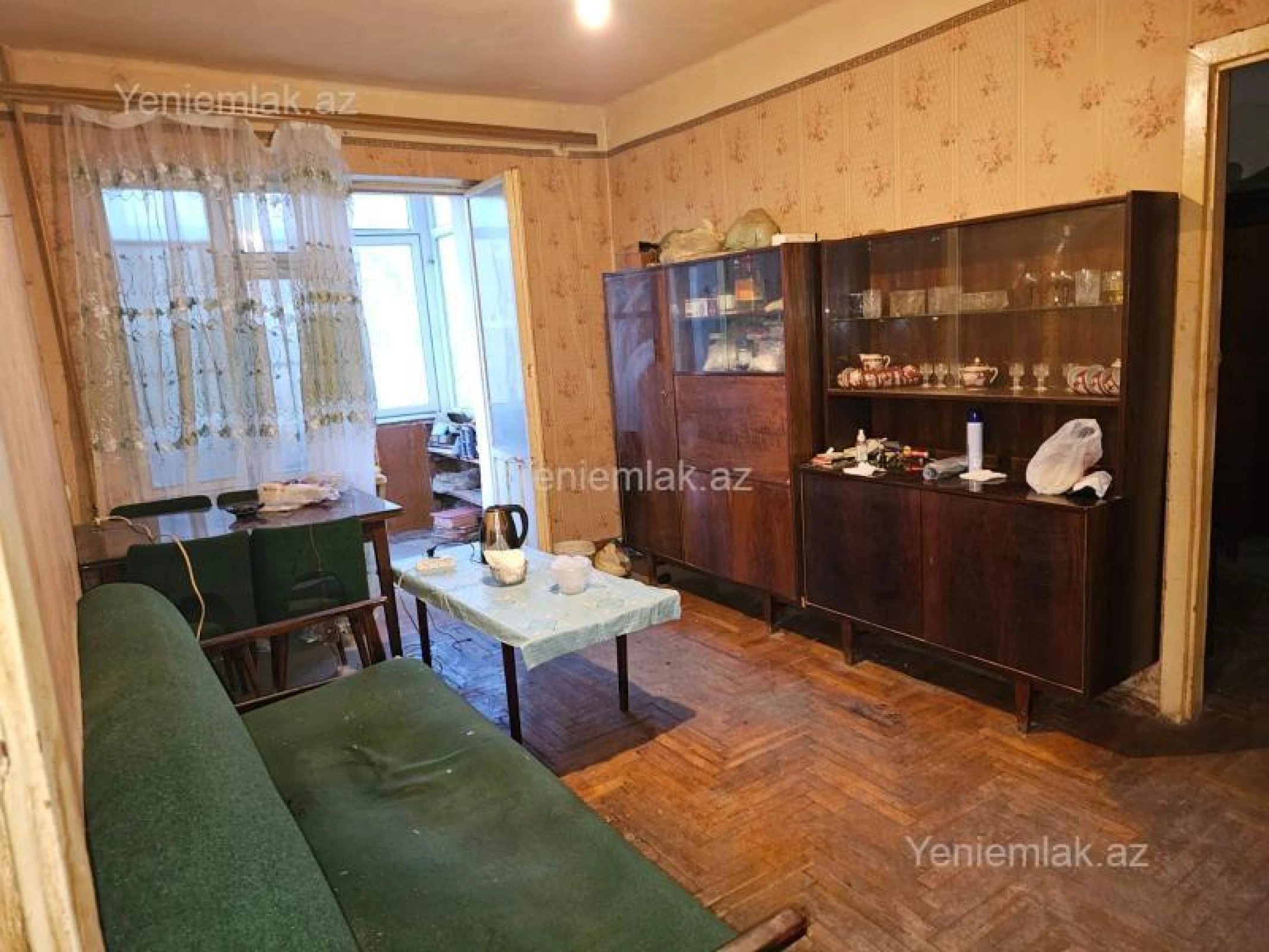 Satılır 2 otaqlı köhnə tikili 50 m²