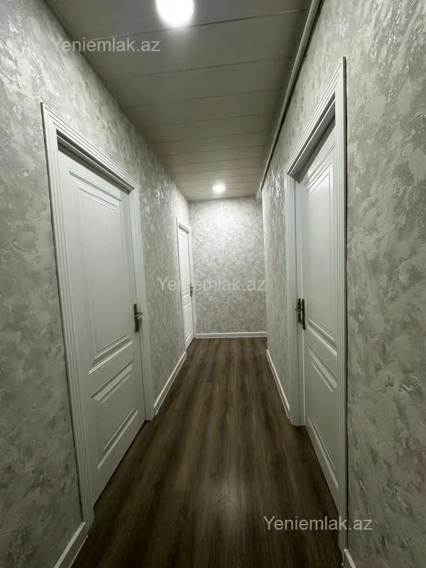 Satılır 3 otaqlı köhnə tikili 87 m²