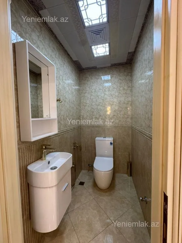 Satılır 4 otaqlı yeni tikili 130 m²
