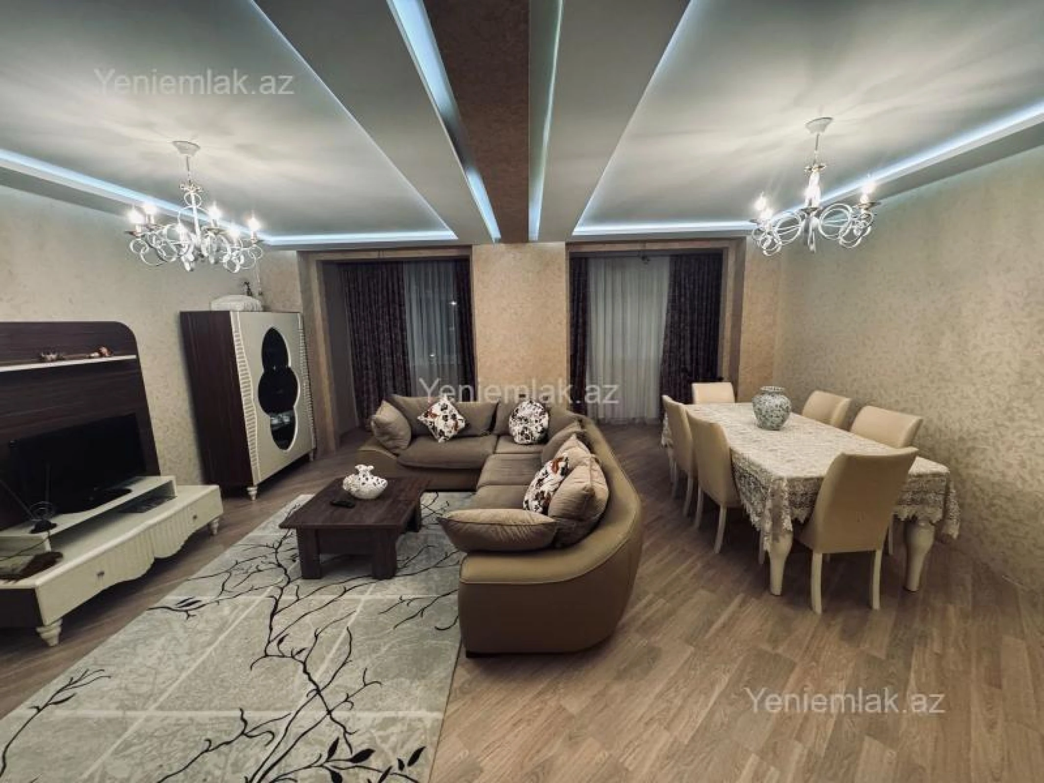 Satılır 5 otaqlı köhnə tikili 120 m²