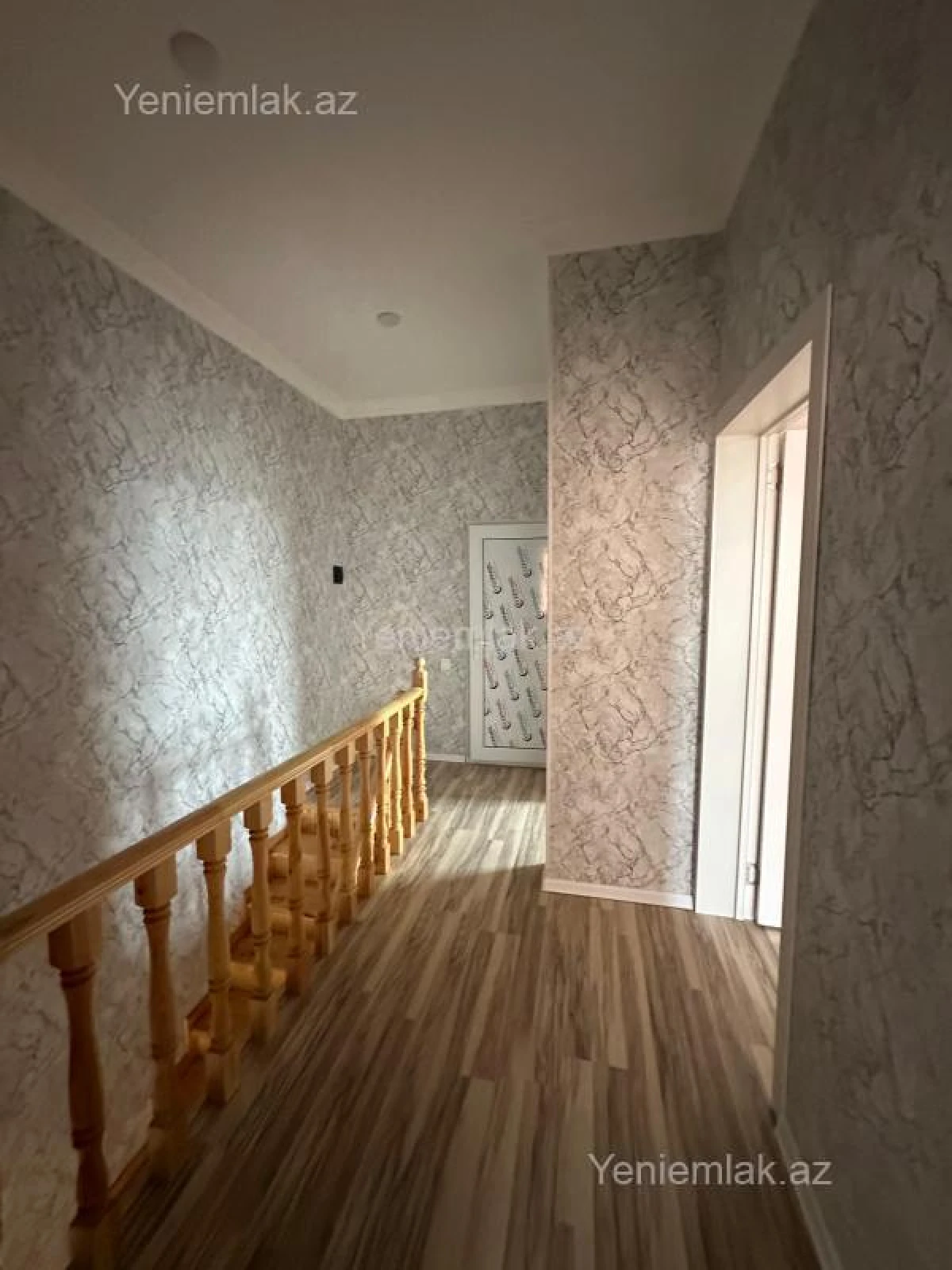 Satılır 4 otaqlı həyət evi 140 m²