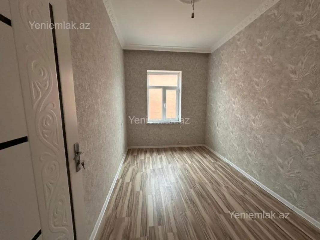 Satılır 4 otaqlı həyət evi 140 m²