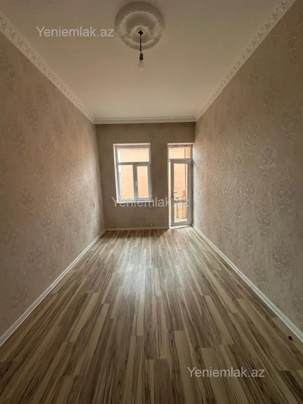 Satılır 4 otaqlı həyət evi 140 m²