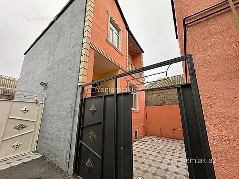 Satılır 4 otaqlı həyət evi 140 m² — Xırdalan 4 otaq 140.00 m²