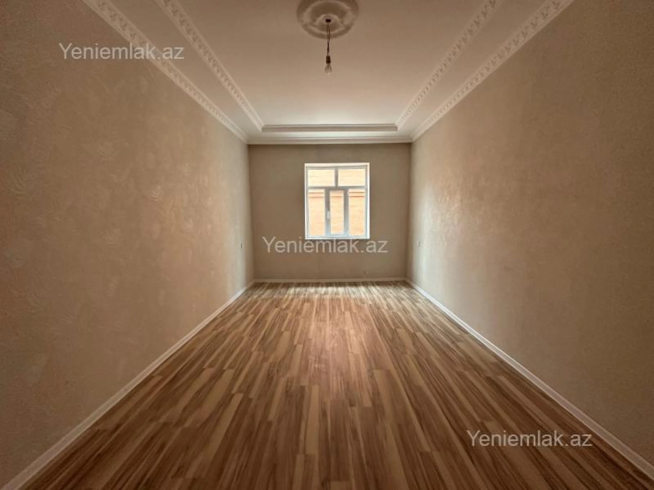 Satılır 4 otaqlı həyət evi 140 m²