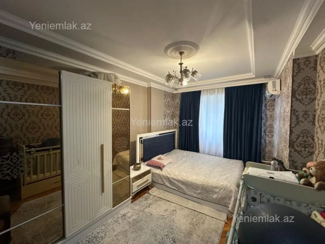 Satılır 3 otaqlı köhnə tikili 80 m²