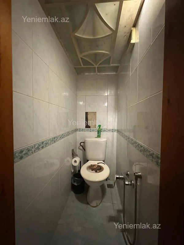 Satılır 3 otaqlı köhnə tikili 80 m²