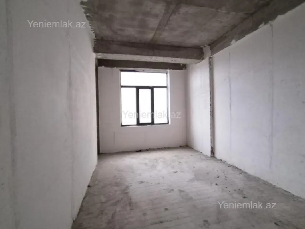 Satılır 3 otaqlı yeni tikili 120 m²