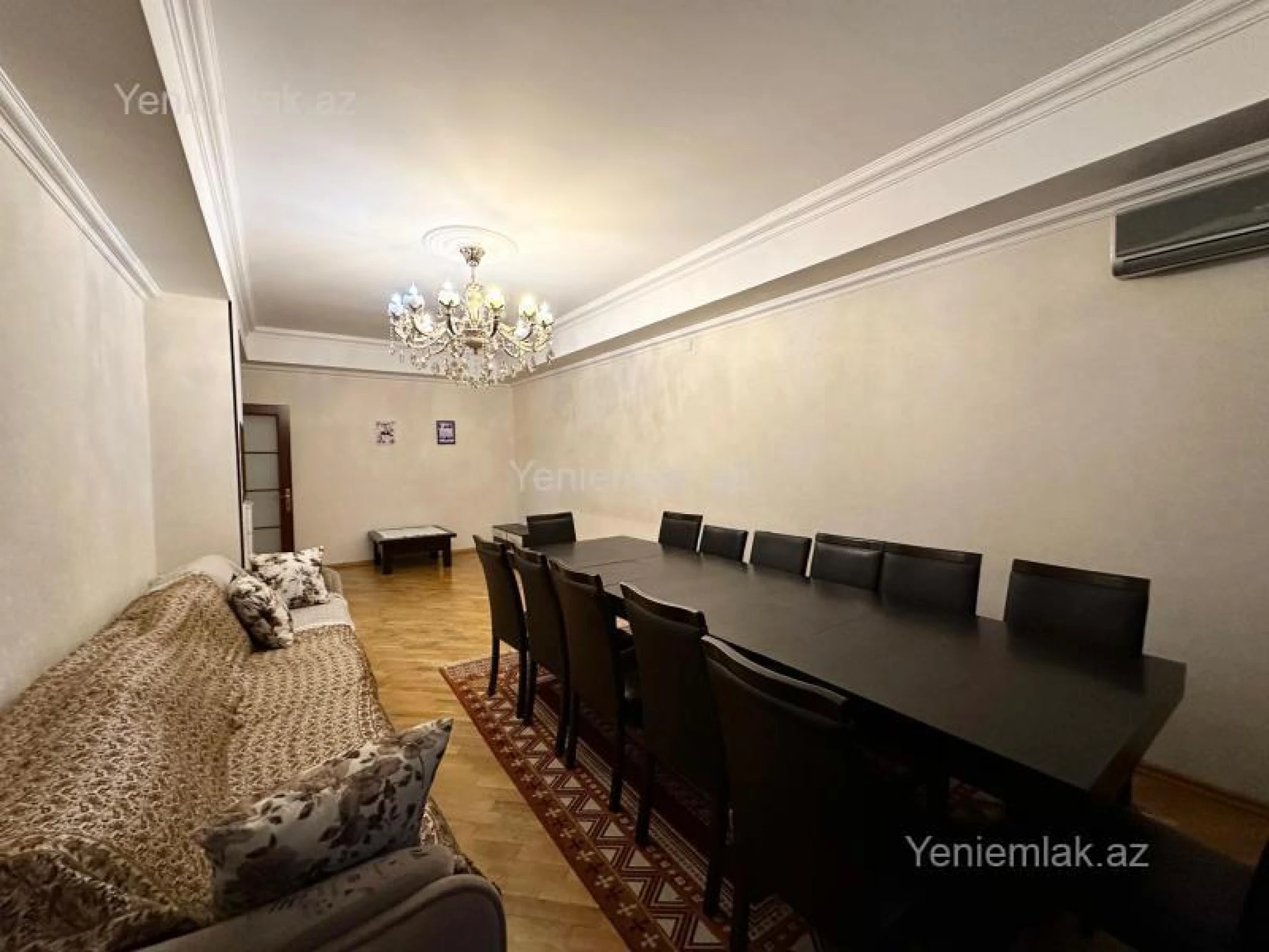 Satılır 3 otaqlı yeni tikili 120 m²