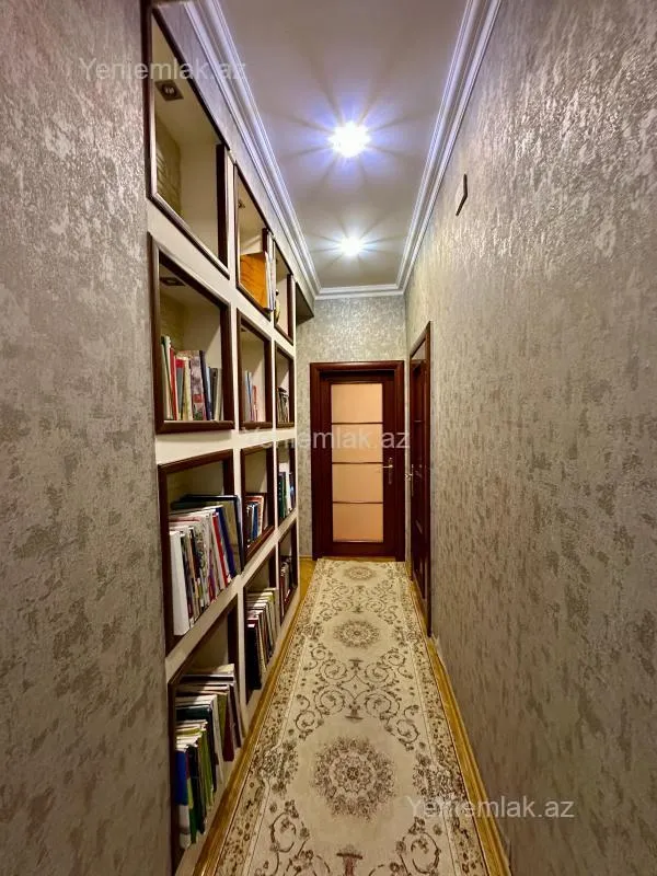 Satılır 3 otaqlı yeni tikili 120 m²