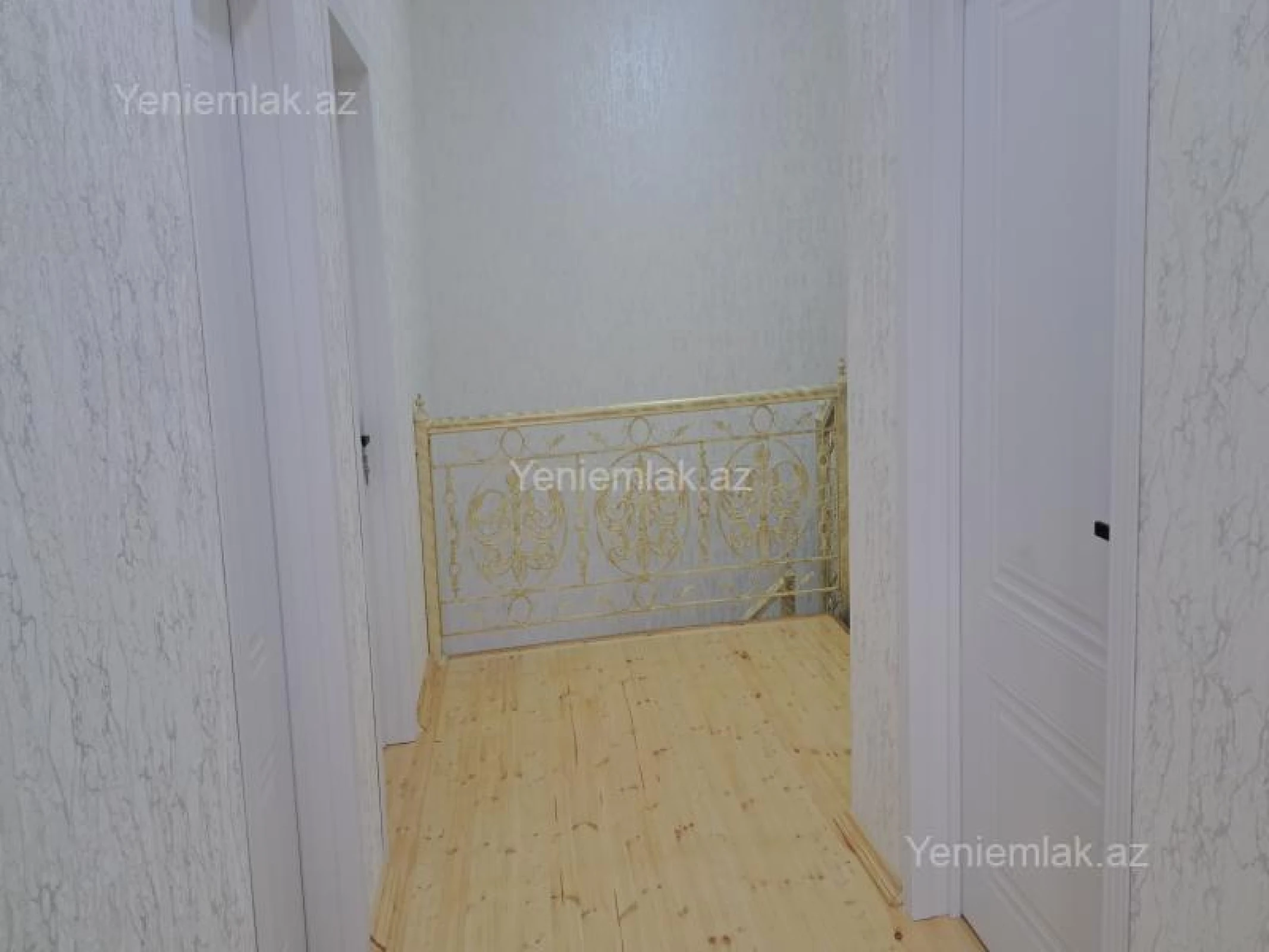 Satılır 3 otaqlı həyət evi 140 m²