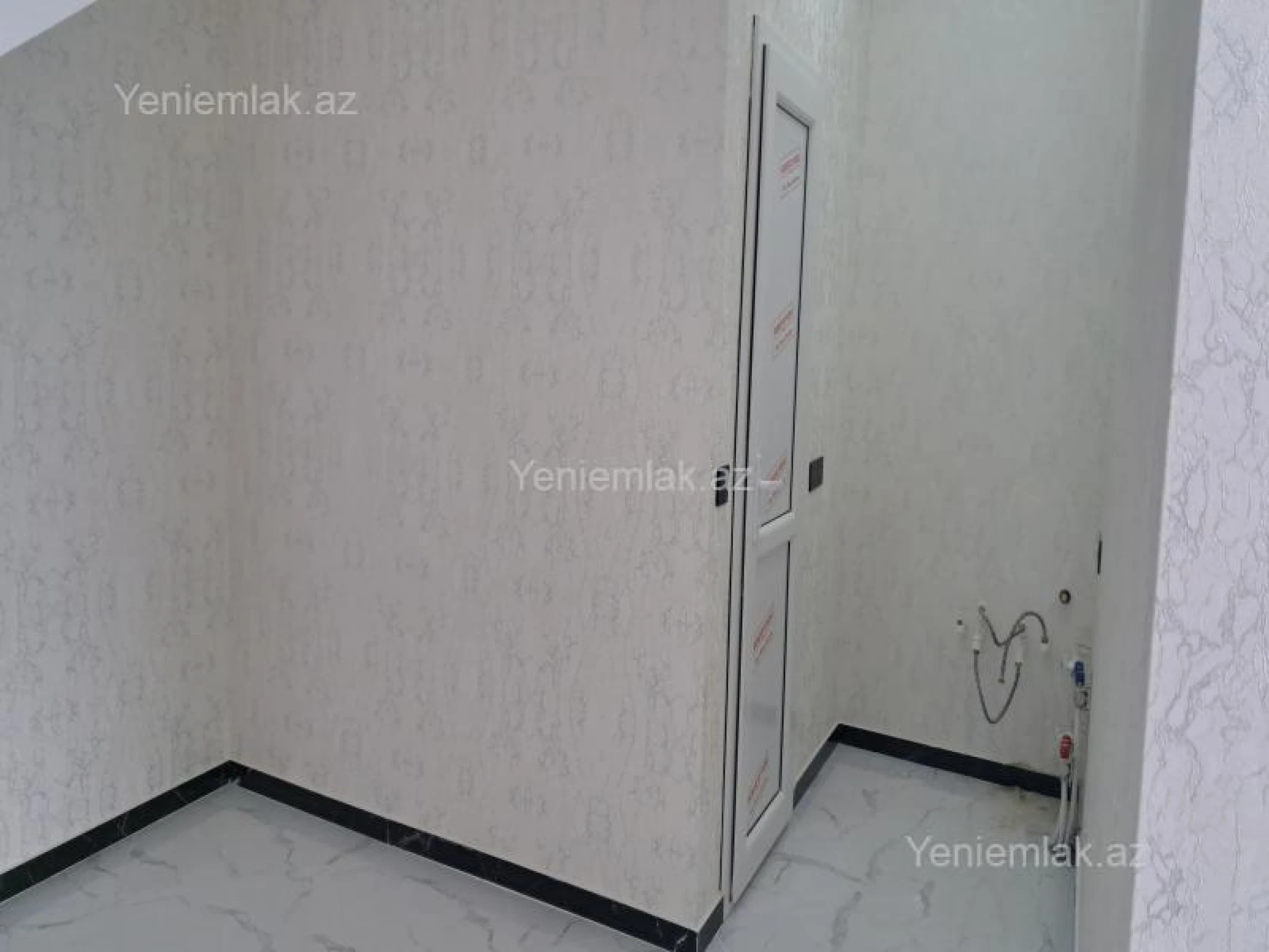 Satılır 3 otaqlı həyət evi 140 m²