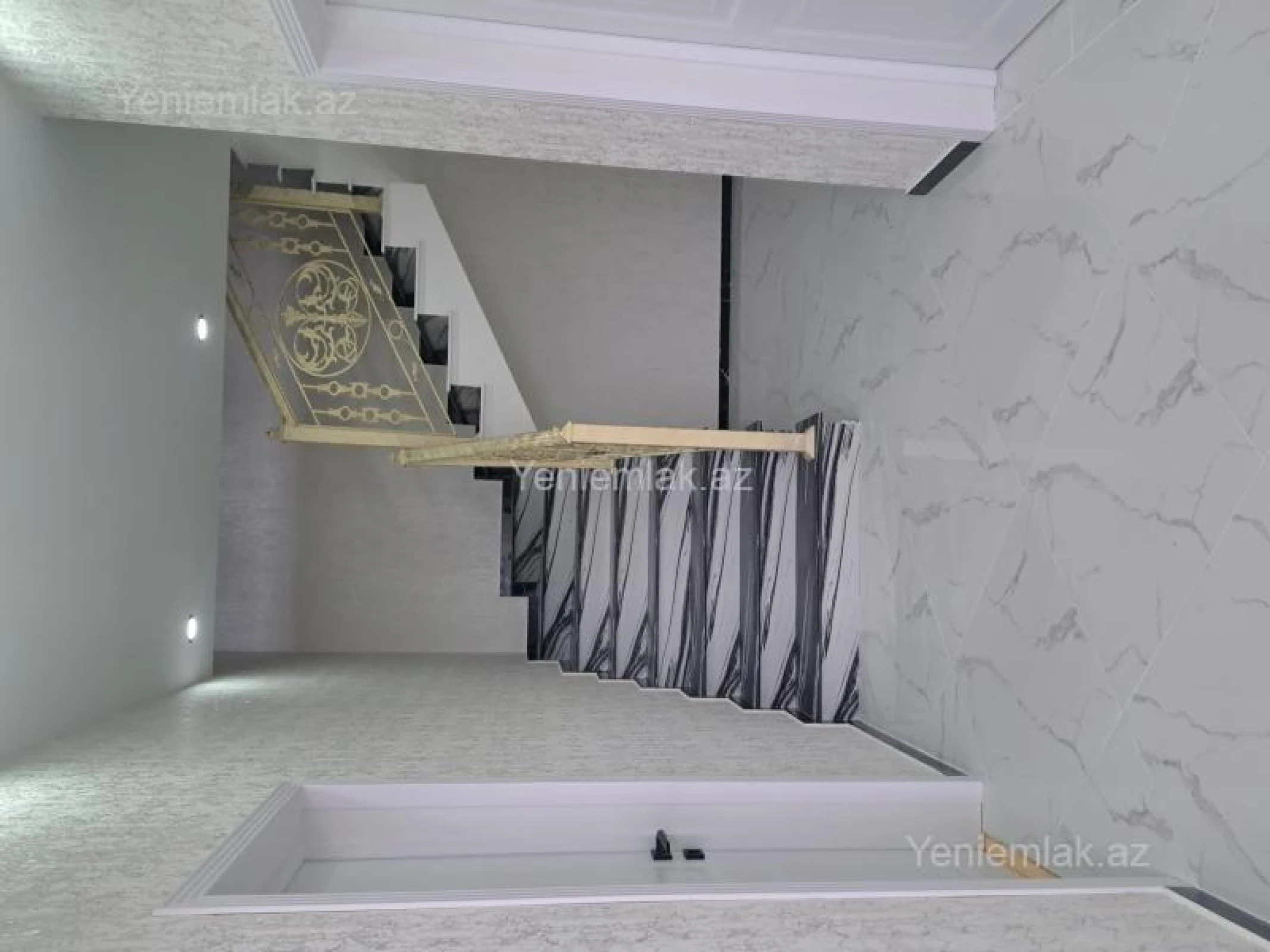 Satılır 3 otaqlı həyət evi 140 m²