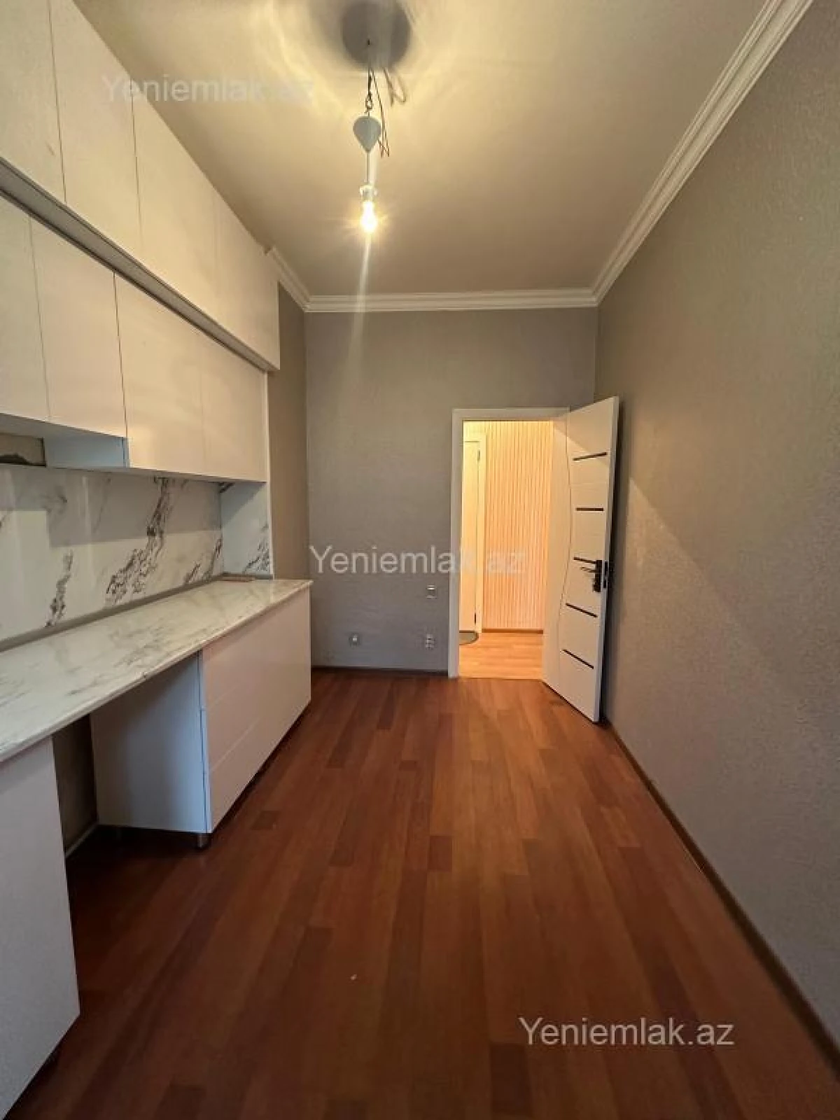 Satılır 2 otaqlı yeni tikili 61 m²