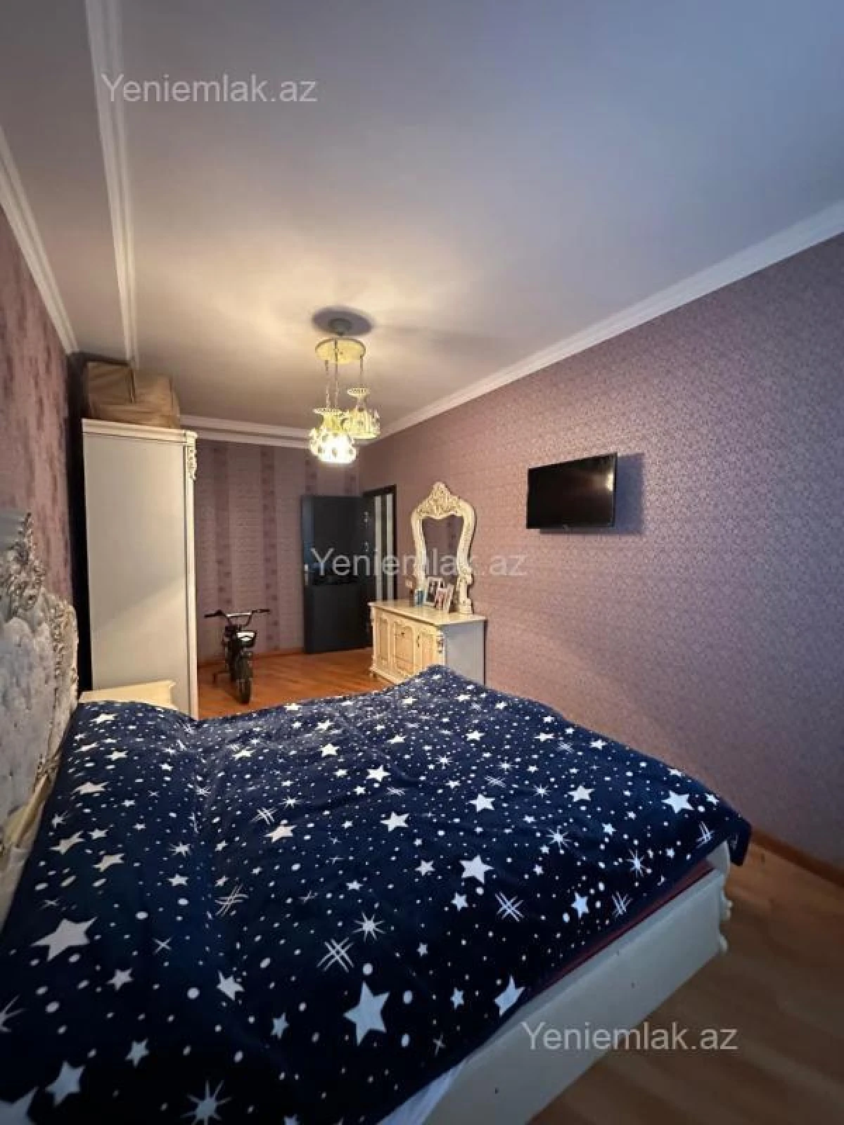 Satılır 3 otaqlı yeni tikili 100 m²