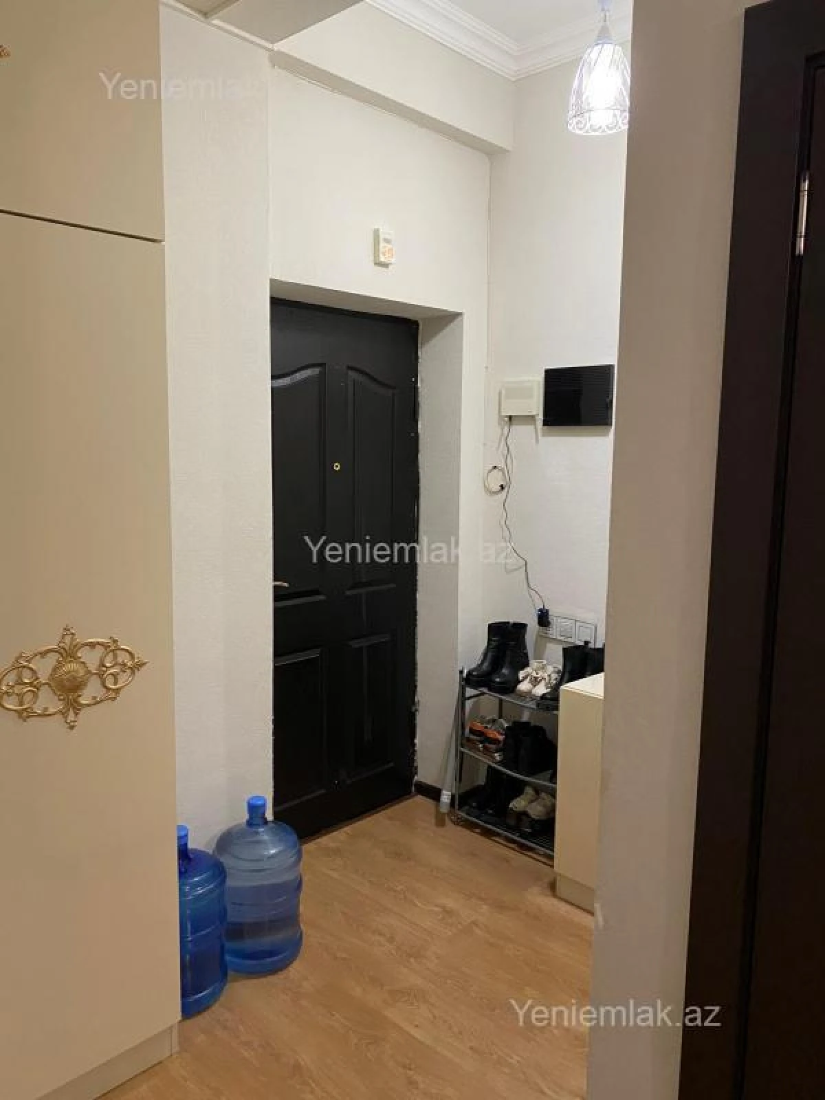 Satılır 3 otaqlı yeni tikili 93 m²