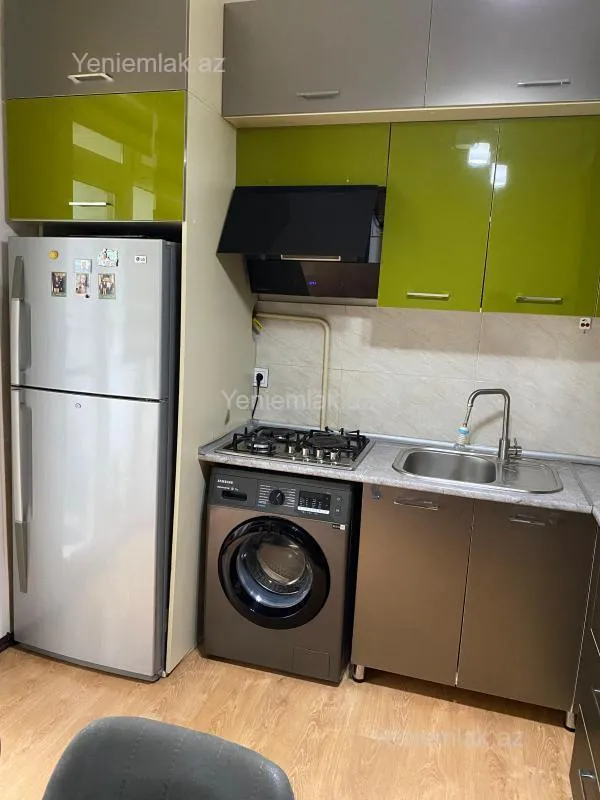 Satılır 3 otaqlı yeni tikili 93 m²