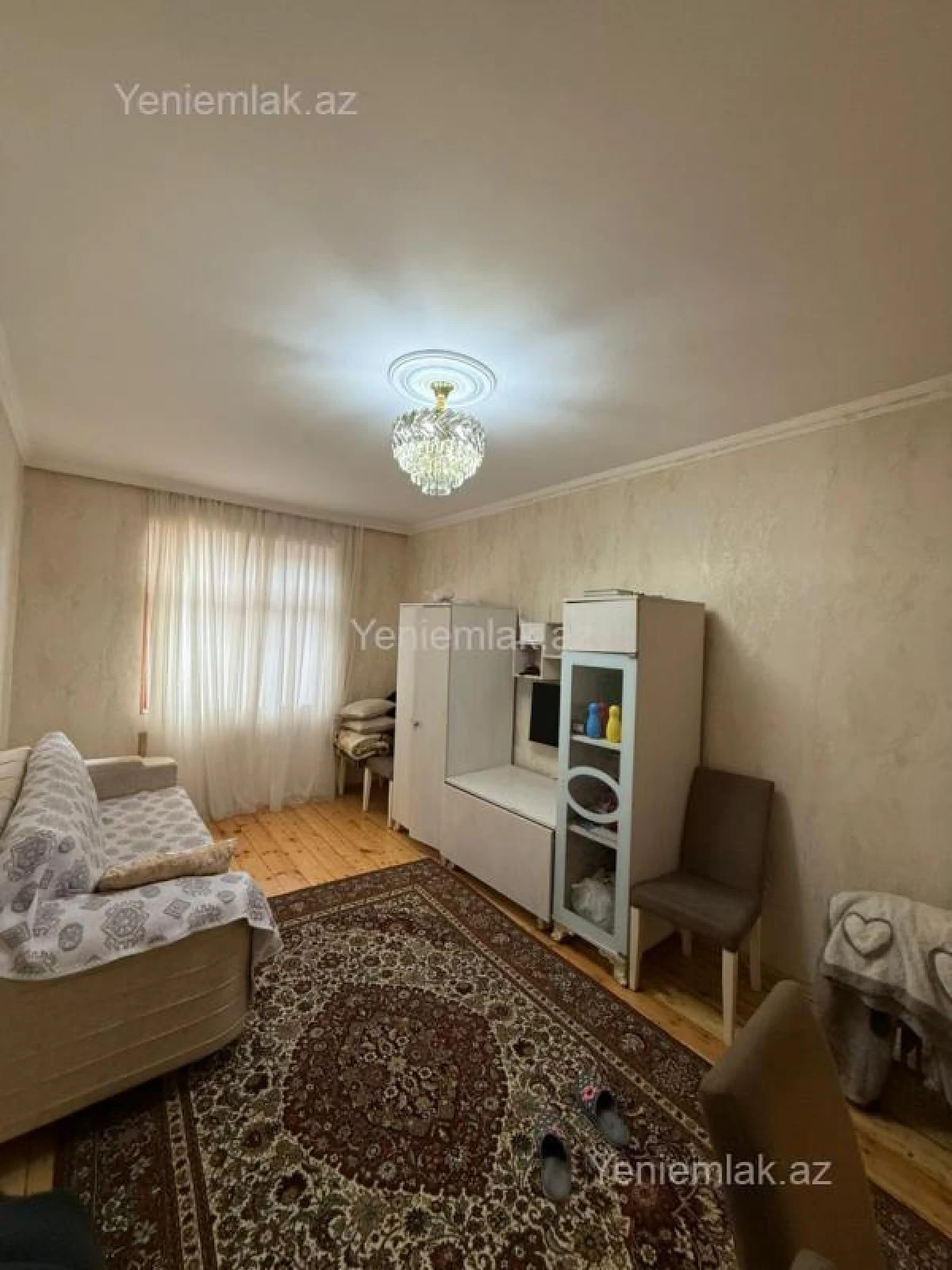 Satılır 2 otaqlı köhnə tikili 55 m²