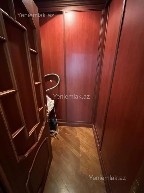 Satılır 3 otaqlı yeni tikili 167 m²