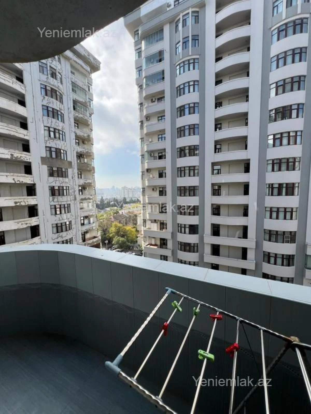 Satılır 3 otaqlı yeni tikili 167 m²