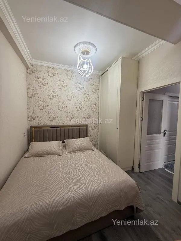 Satılır 3 otaqlı yeni tikili 73 m²