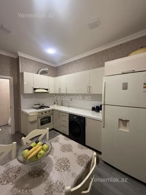 Satılır 3 otaqlı yeni tikili 73 m²