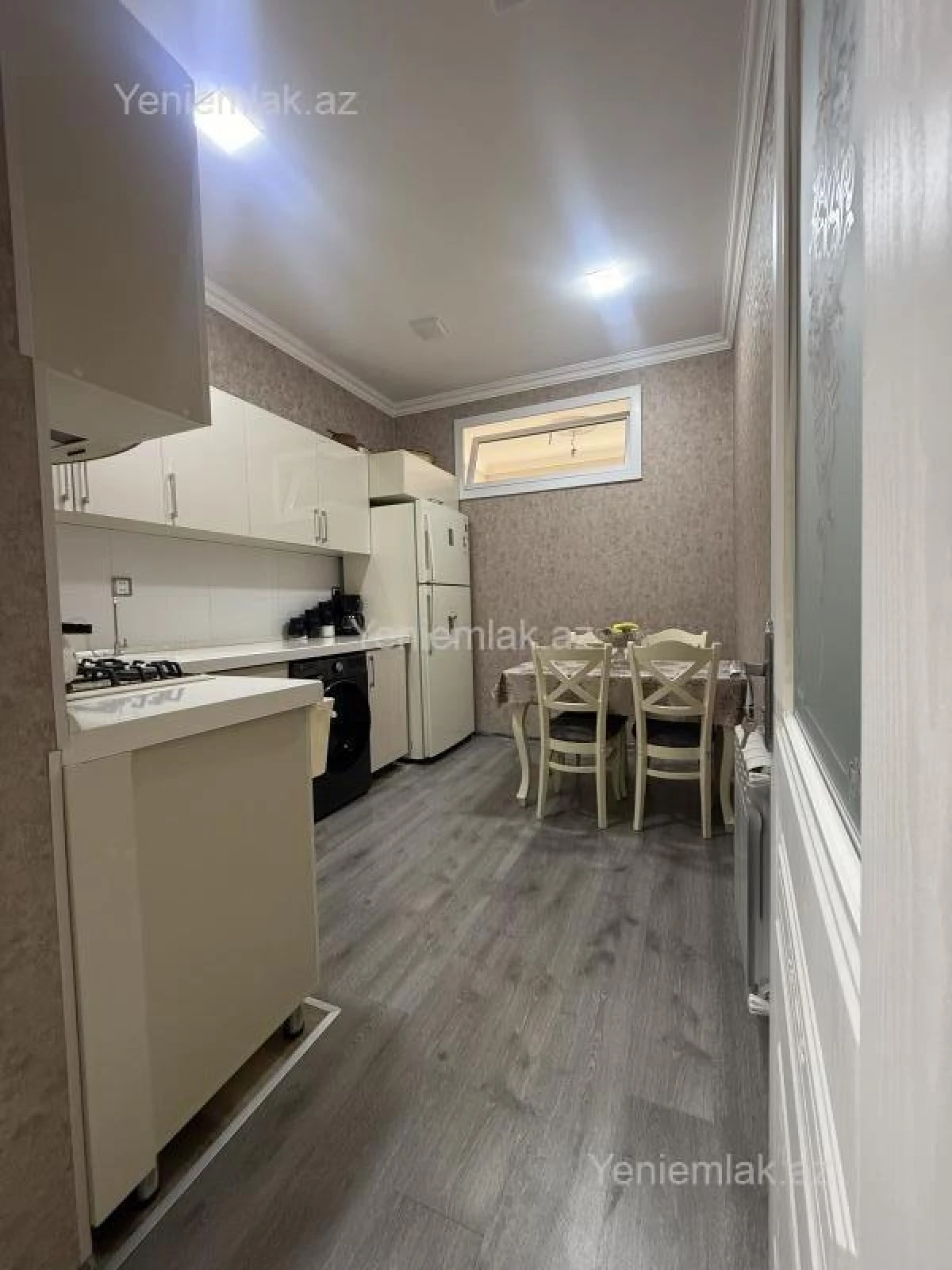Satılır 3 otaqlı yeni tikili 73 m²