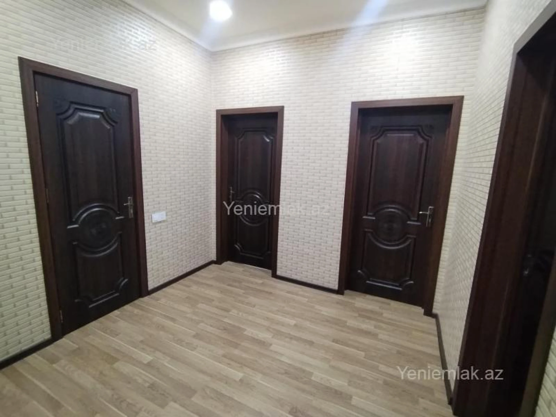 Satılır 3 otaqlı həyət evi 100 m²