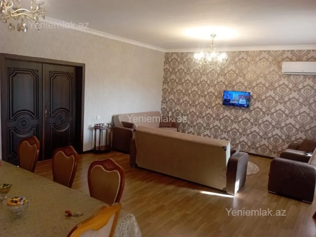 Satılır 3 otaqlı həyət evi 100 m²