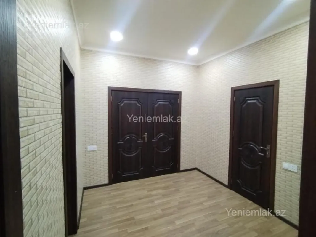 Satılır 3 otaqlı həyət evi 100 m²