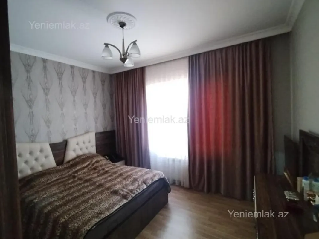 Satılır 3 otaqlı həyət evi 100 m²
