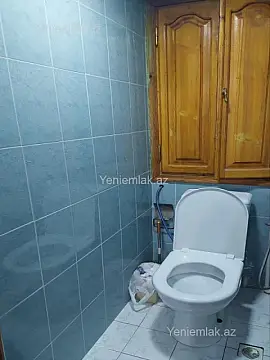 Satılır 3 otaqlı köhnə tikili 85 m²