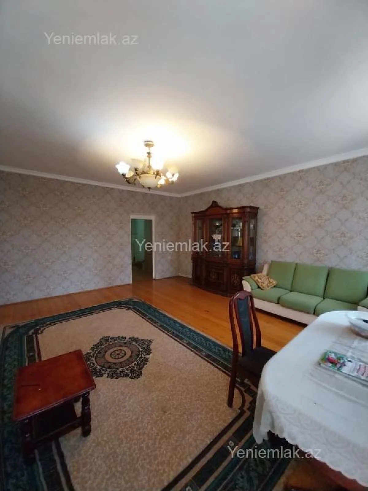 Satılır 5 otaqlı həyət evi 175 m²