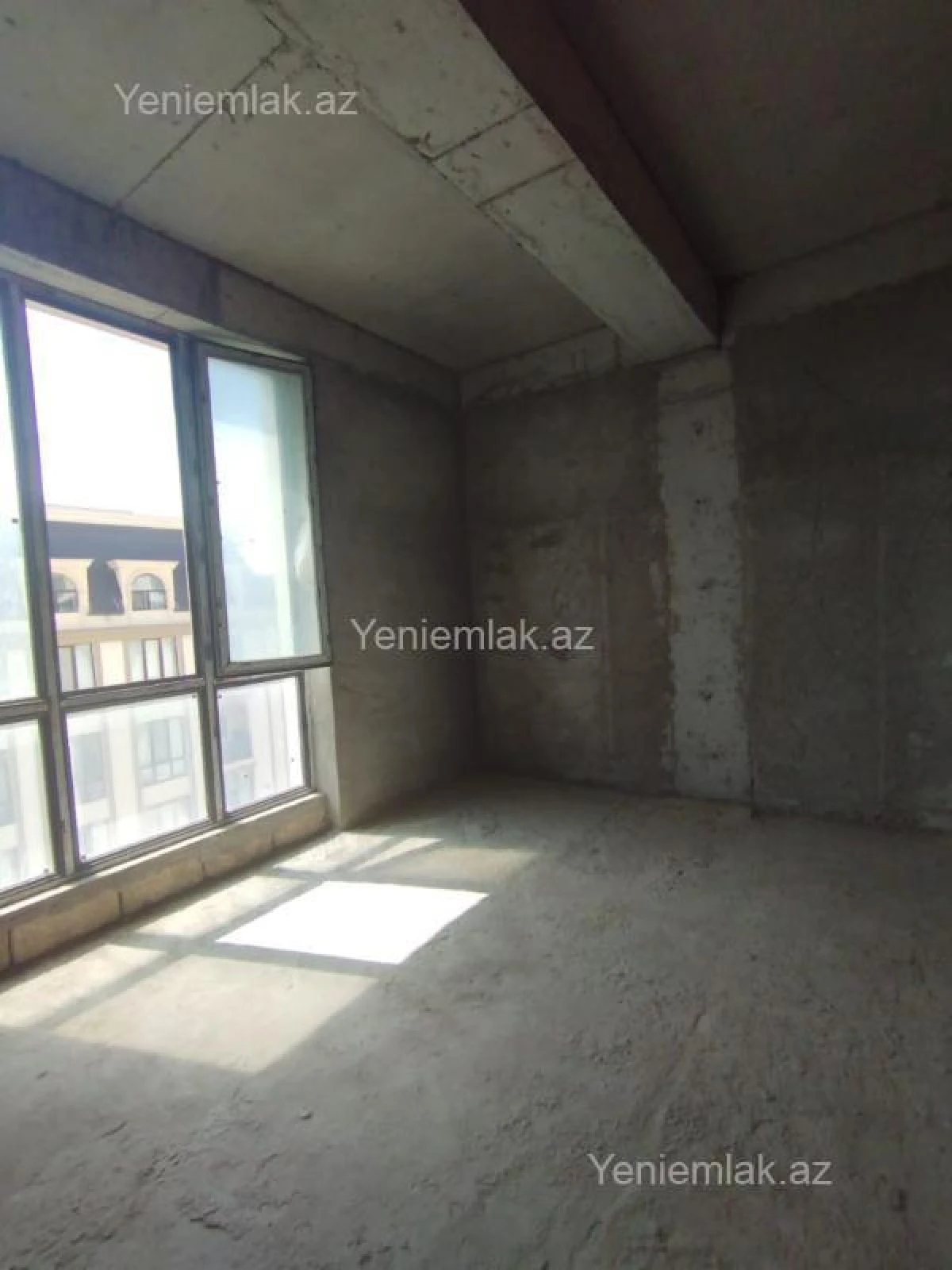 Satılır 4 otaqlı yeni tikili 176 m²