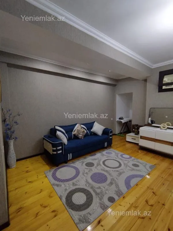 Satılır 2 otaqlı yeni tikili 70 m²