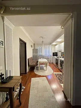 Satılır 4 otaqlı köhnə tikili 120 m²