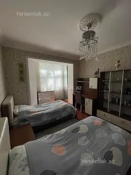 Satılır 4 otaqlı köhnə tikili 120 m² — Bakı, Binəqədi 4 otaq 120.00 m²