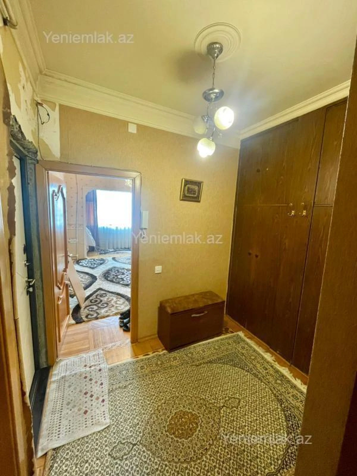 Satılır 2 otaqlı köhnə tikili 60 m²