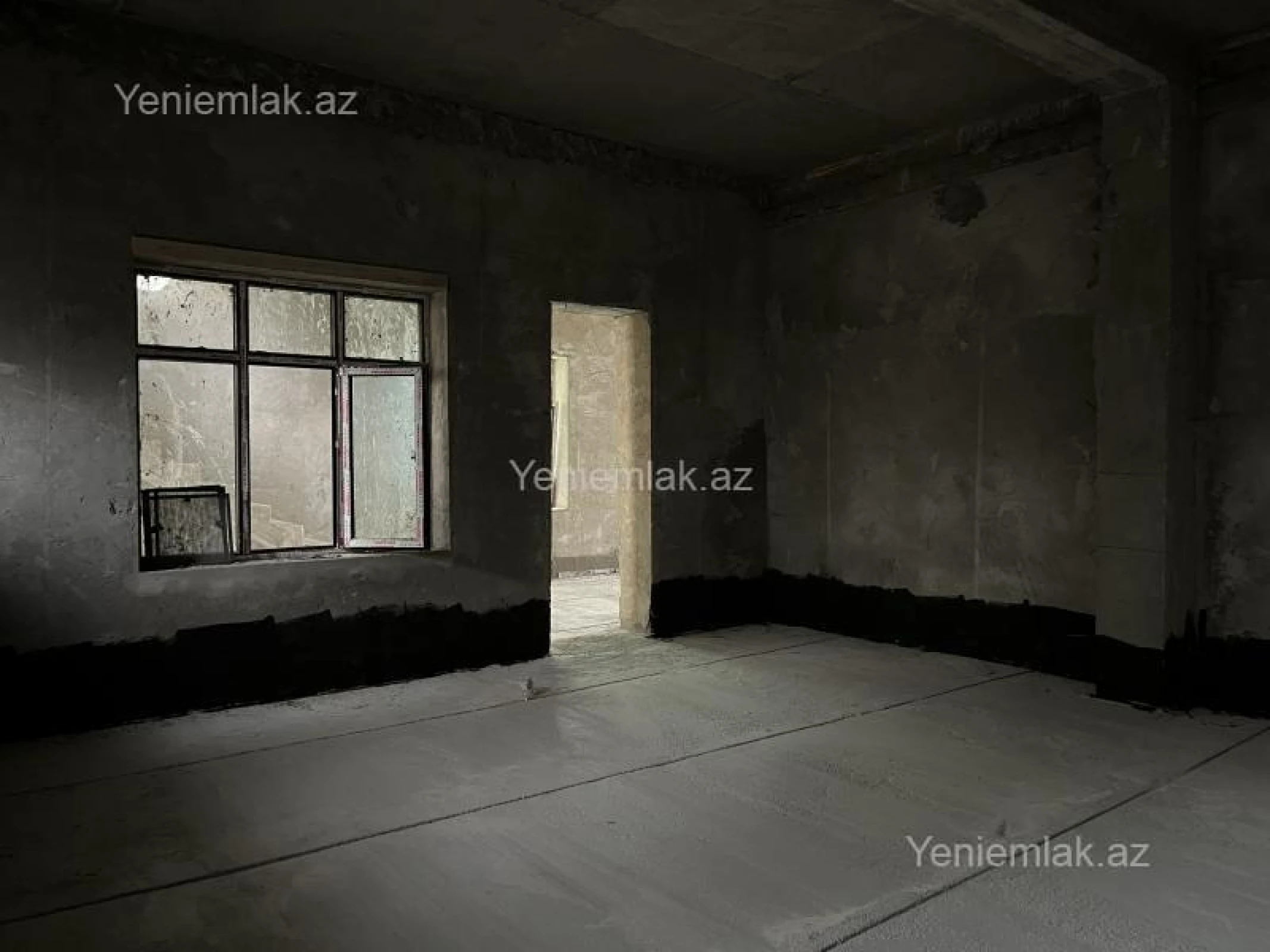 Satılır 4 otaqlı obyekt 320 m²