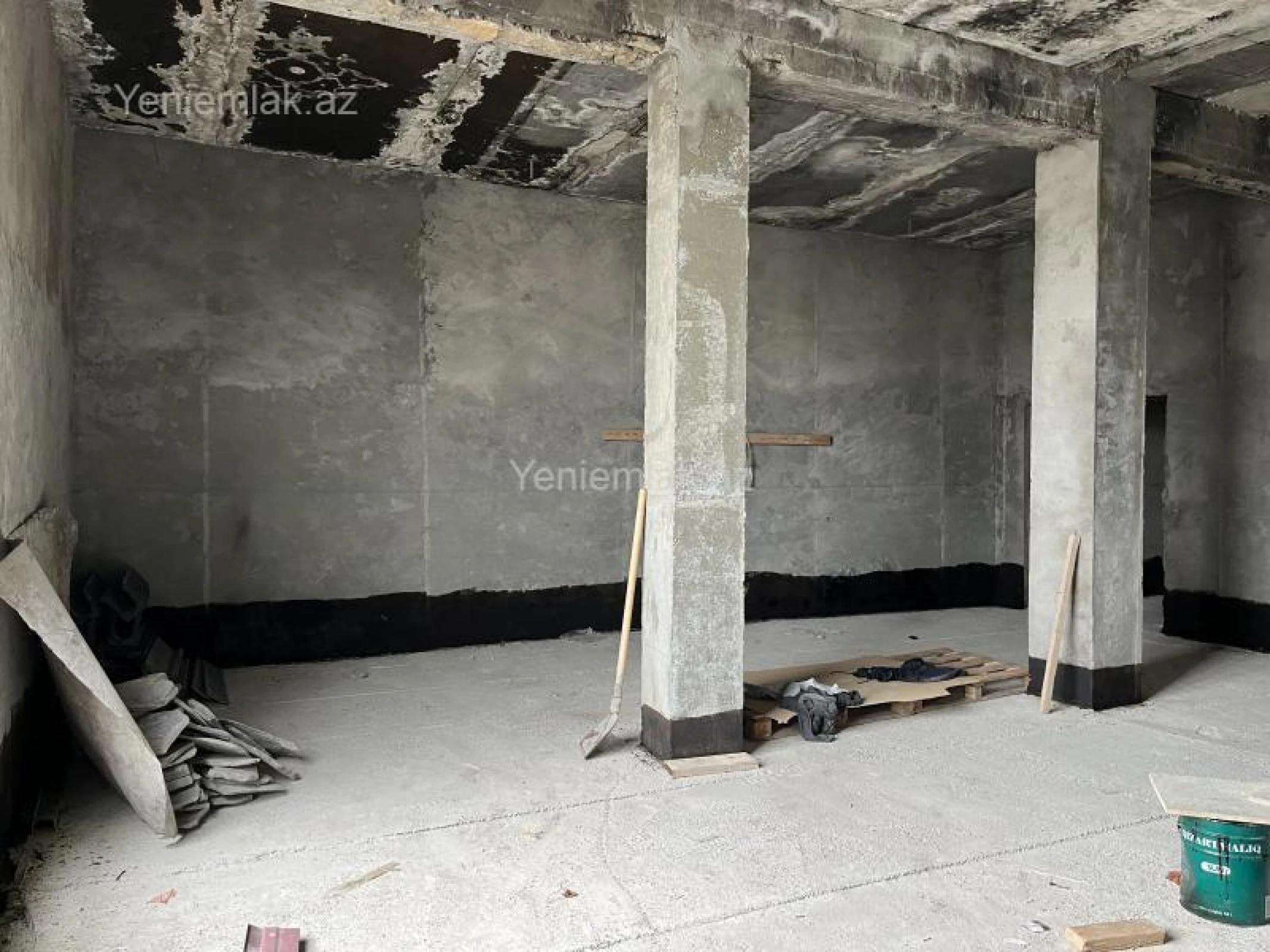 Satılır 4 otaqlı obyekt 320 m²