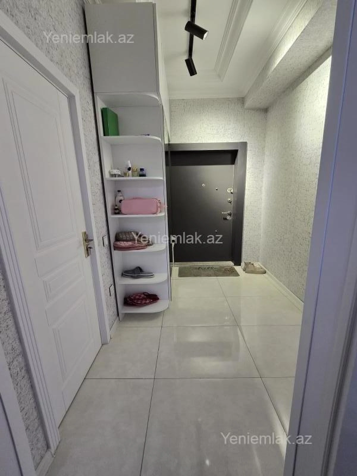 Satılır 3 otaqlı yeni tikili 102.9 m²