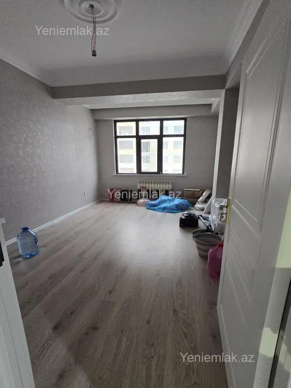 Satılır 3 otaqlı yeni tikili 102.9 m²