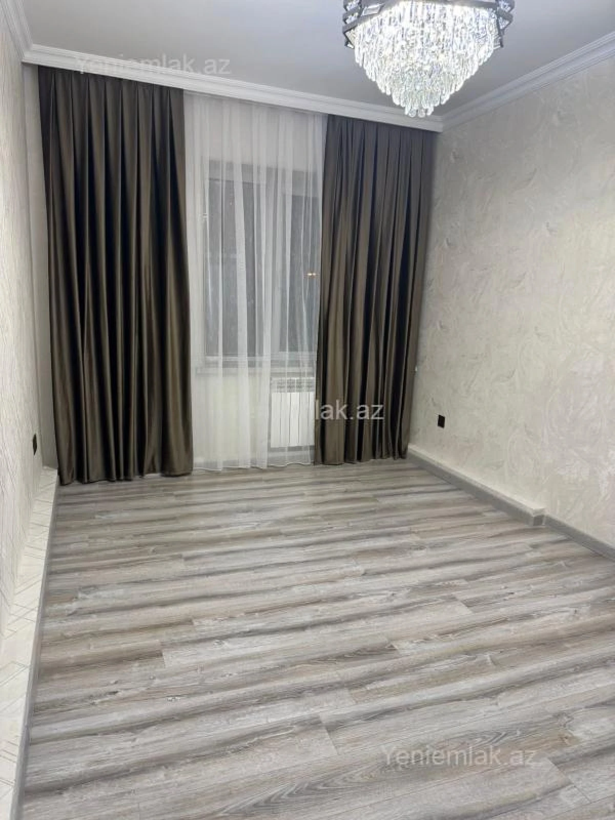Satılır 3 otaqlı köhnə tikili 70 m²