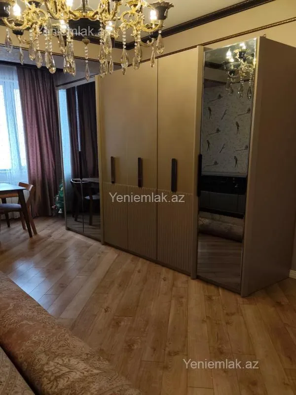 Satılır 4 otaqlı yeni tikili 100 m²