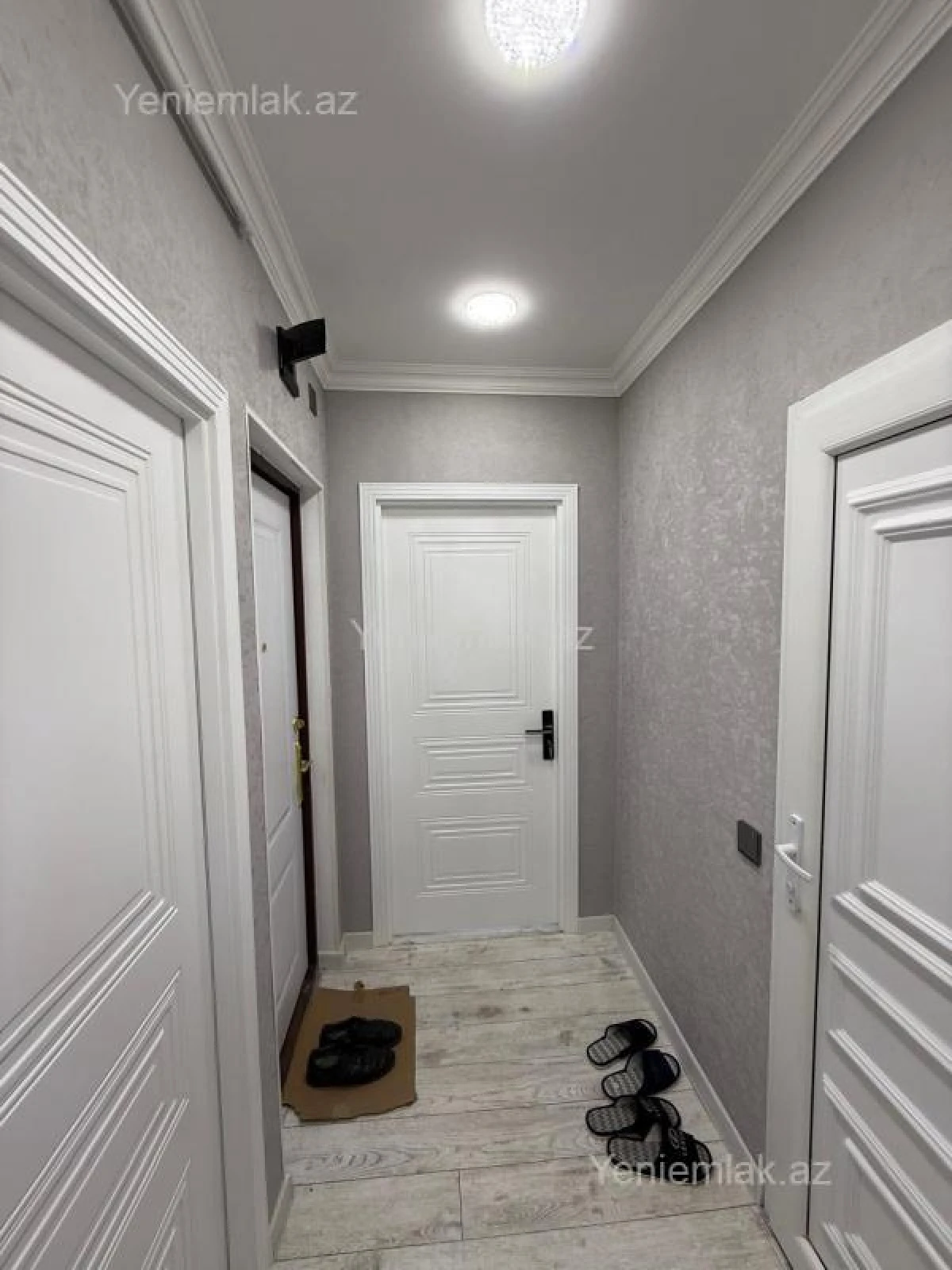 Satılır 2 otaqlı yeni tikili 70 m²