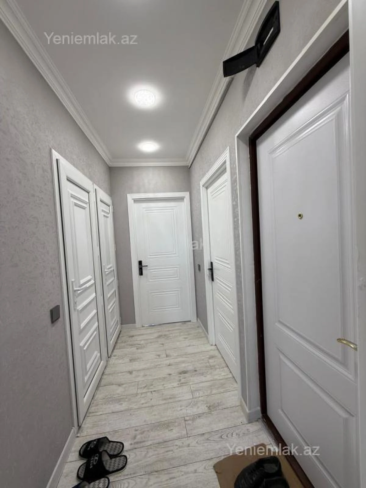 Satılır 2 otaqlı yeni tikili 70 m²