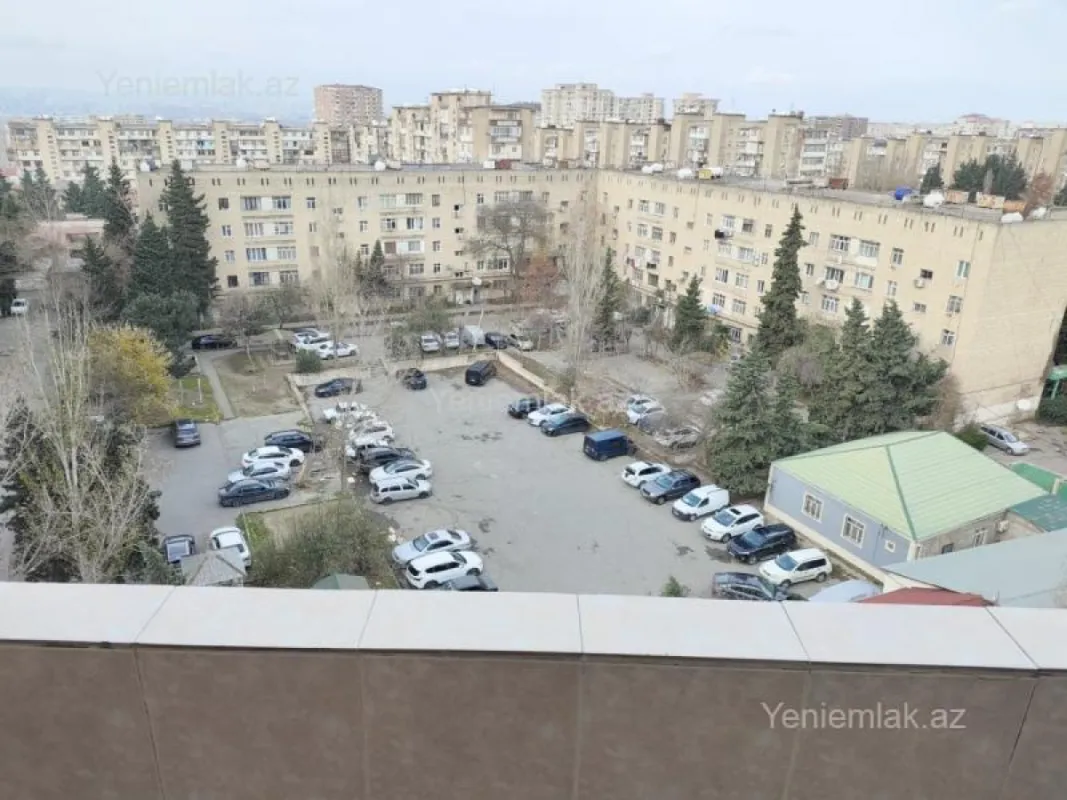 Satılır 3 otaqlı köhnə tikili 80 m²